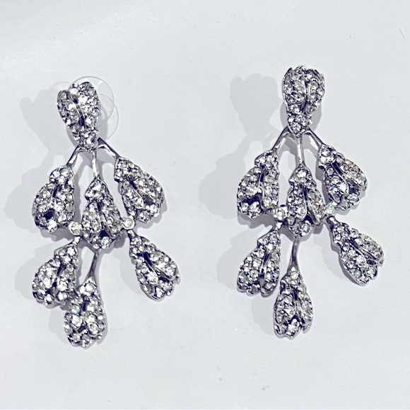 Oscar de la Renta vintage crystal earrings